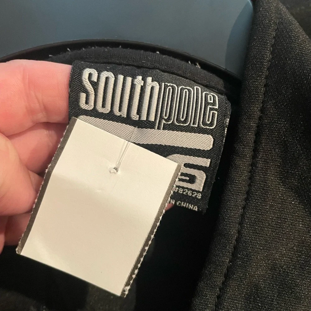 South Pole Black Utility Bonber Jacket. Men’s size Medium. Pre-owned great . - Picture 7 of 10